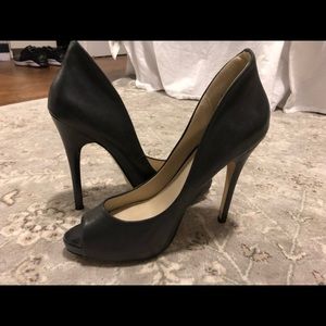 Aldo Open Toe Pump - great condition
